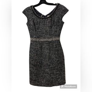 Barely worn EUC Rebecca Taylor tweed dress. Size 2, classy and beautiful